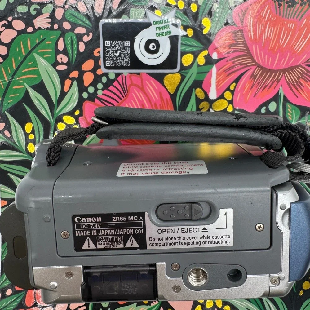 Canon zr65 mc